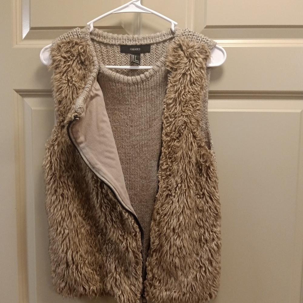 Forever 21 contemporary faux fur sweater vest- size small